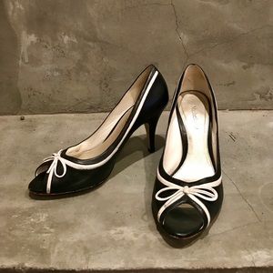 Shoes in excellent condition